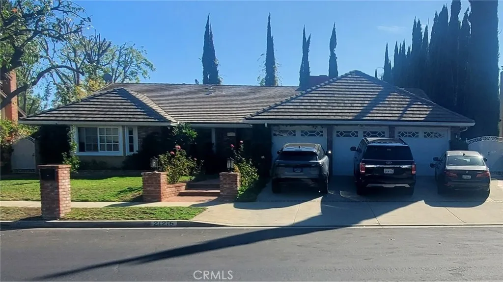 Los Angeles, CA 91311