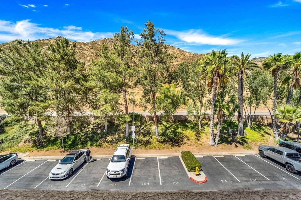 https://cdn.realtyfeed.com/cdn/127/306782289/565223b497e40d4c2d228a01f205ae3d.webp