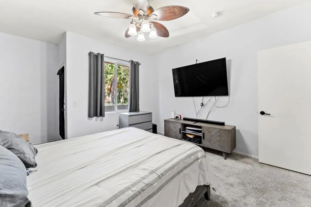 https://cdn.realtyfeed.com/cdn/127/306782289/c22b9d174b022a17039c234031b7e1e3.webp