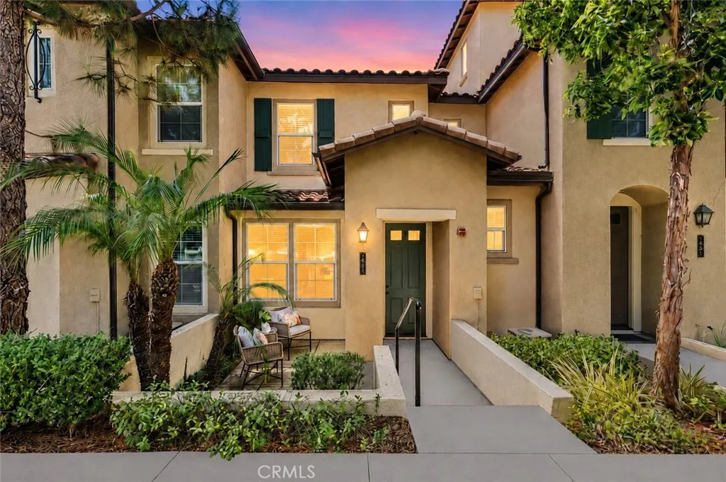 Irvine, CA 92603