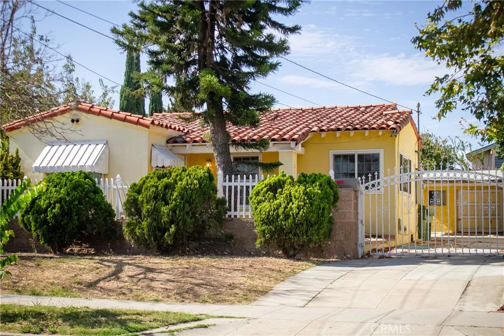 Inglewood, CA 90301