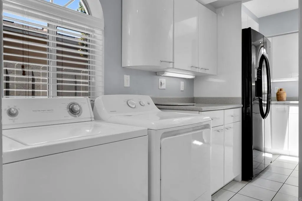 https://cdn.realtyfeed.com/cdn/127/306782382/1d0a3ba8aa9dfae1cb65d95e826b1a9c.webp