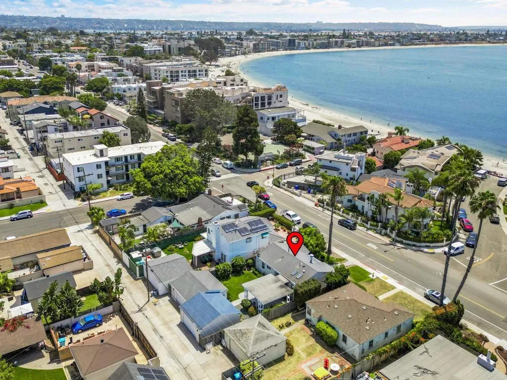 https://cdn.realtyfeed.com/cdn/127/306782382/518341285de7364c506a803209efdb86.webp