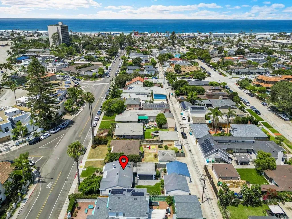 https://cdn.realtyfeed.com/cdn/127/306782382/bf82c35fa1dd427e87cfe92c30625423.webp