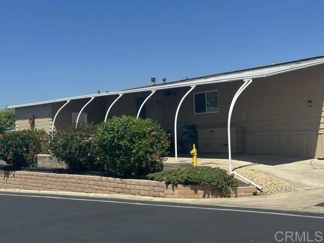 https://cdn.realtyfeed.com/cdn/127/306782407/0ec17f4f988c3d99e1b8a4b8d65fc299.webp