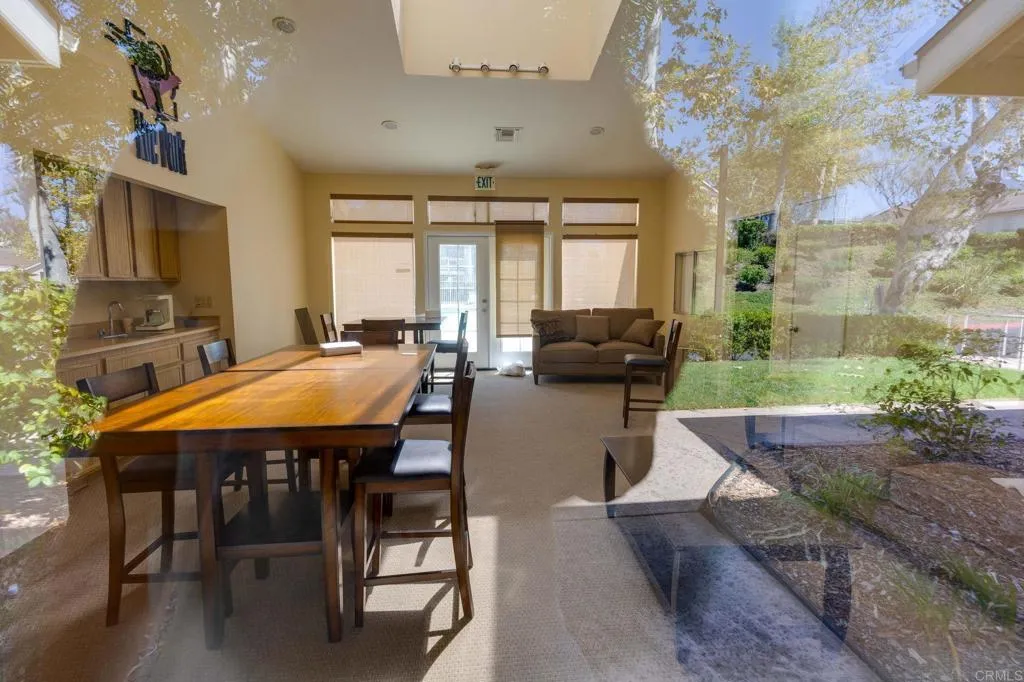 https://cdn.realtyfeed.com/cdn/127/306782409/175c5c9ccec65787fef29042b577117d.webp