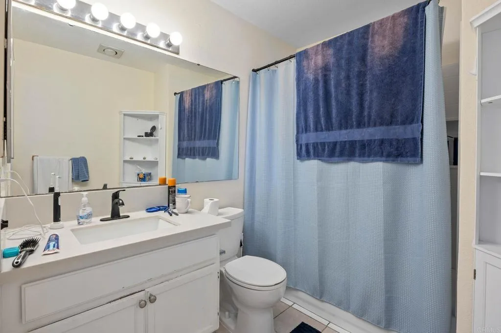 https://cdn.realtyfeed.com/cdn/127/306782409/42f1b3621d0b9d37adce66952fb72abc.webp