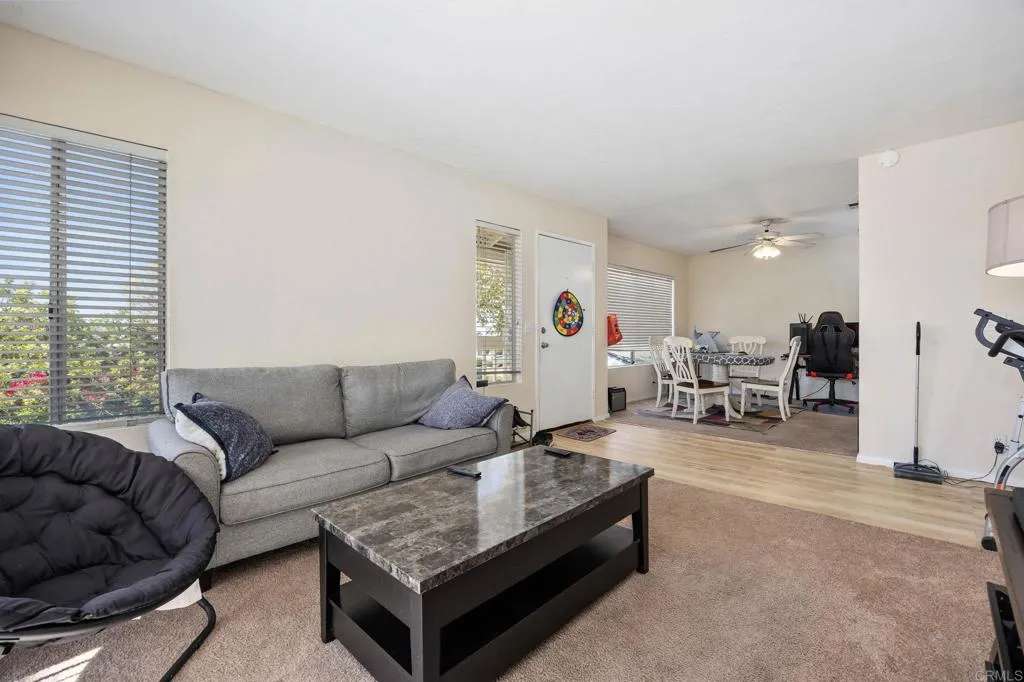 https://cdn.realtyfeed.com/cdn/127/306782409/4ac4e5c75c75ac845073043c64020481.webp