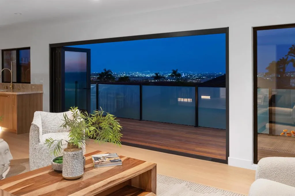https://cdn.realtyfeed.com/cdn/127/306782421/02a2c6ca74c3997738f7f83a2c8d483f.webp