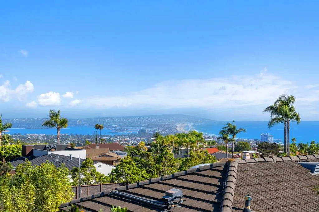 https://cdn.realtyfeed.com/cdn/127/306782421/36d9827e3d11e111d4f821553dd6e6dd.webp