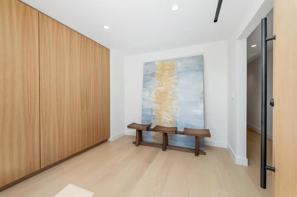 1553 Copa De Oro Drive, La Jolla, CA 92037 - Photo 4 of 57, La Jolla, CA