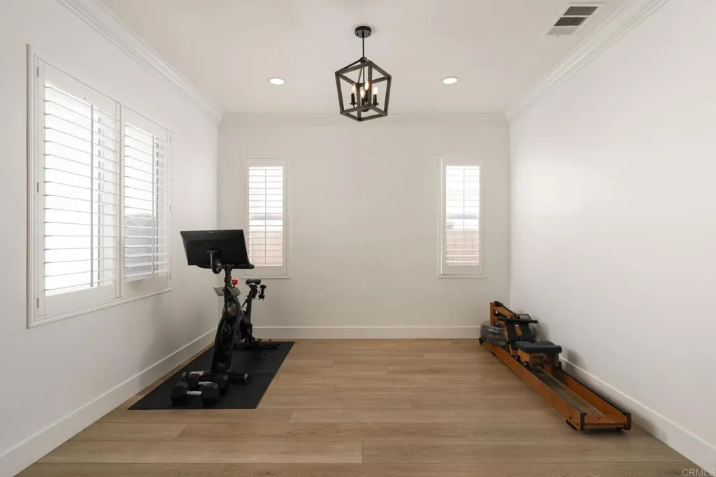 https://cdn.realtyfeed.com/cdn/127/306782477/17f4d320bc87f97240796fddff02d105.webp