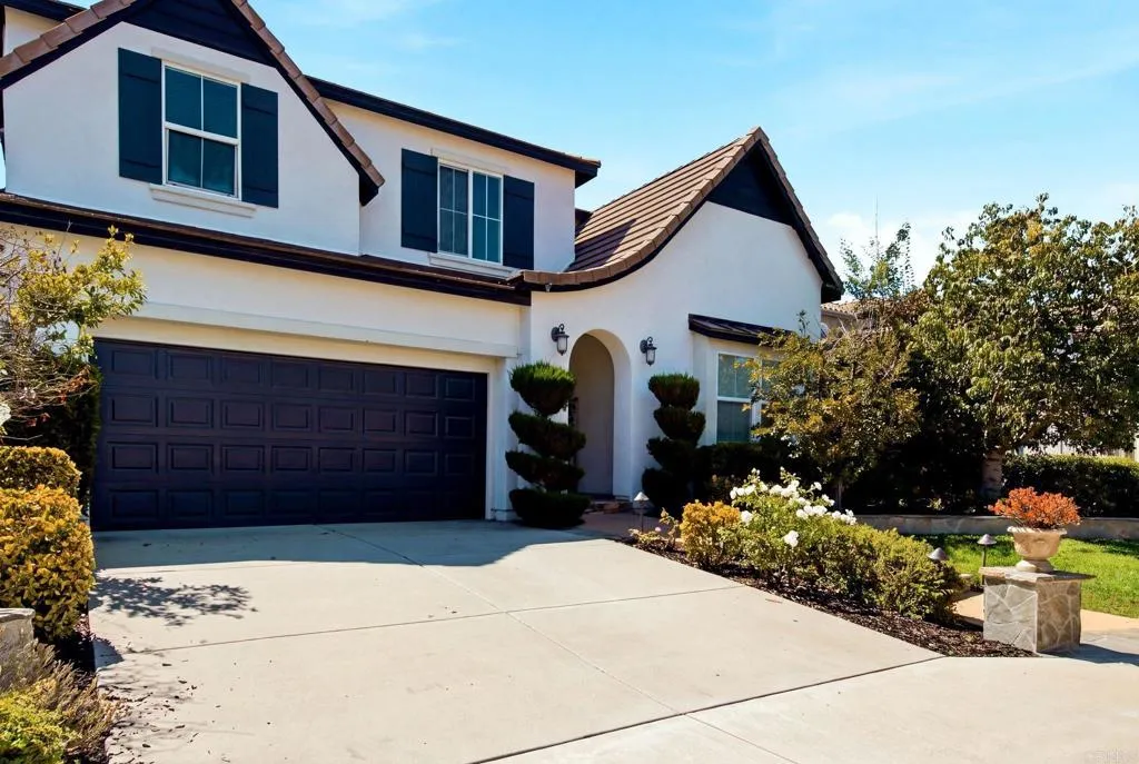 https://cdn.realtyfeed.com/cdn/127/306782477/1d890c51ed6d2e62b61738ada9c06434.webp