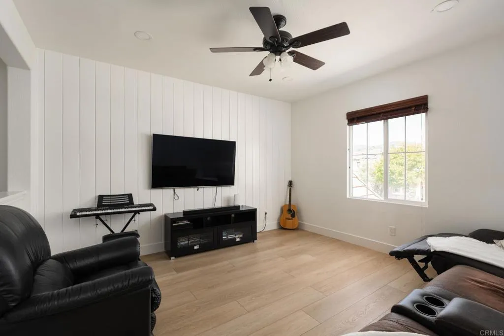 https://cdn.realtyfeed.com/cdn/127/306782477/a769e924f8d3527e227116a08d303c91.webp