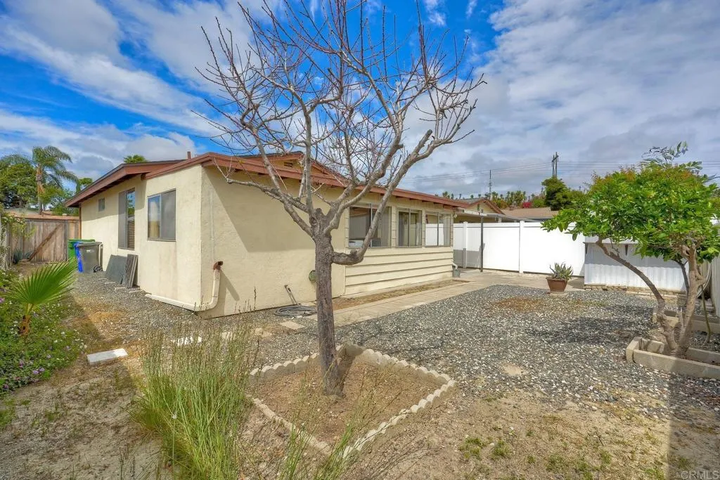 https://cdn.realtyfeed.com/cdn/127/306782507/c64752de9a21336d4934f672332fe523.webp