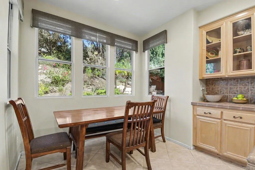https://cdn.realtyfeed.com/cdn/127/306782543/17f6db1ea61f157fb82c85cfabc948d5.webp