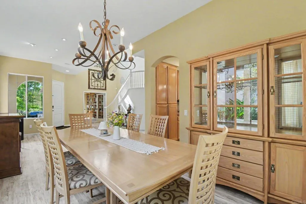 https://cdn.realtyfeed.com/cdn/127/306782543/1b2459a4a2b85dac23f74ef8da7aae44.webp