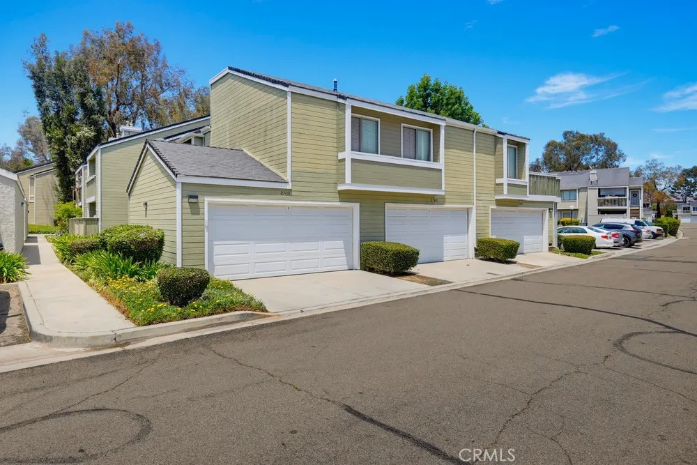 Yorba Linda, CA 92887