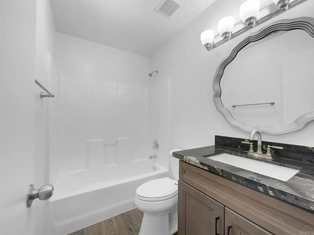 Photo #11: PTP2605818 Listing: Photo #11
