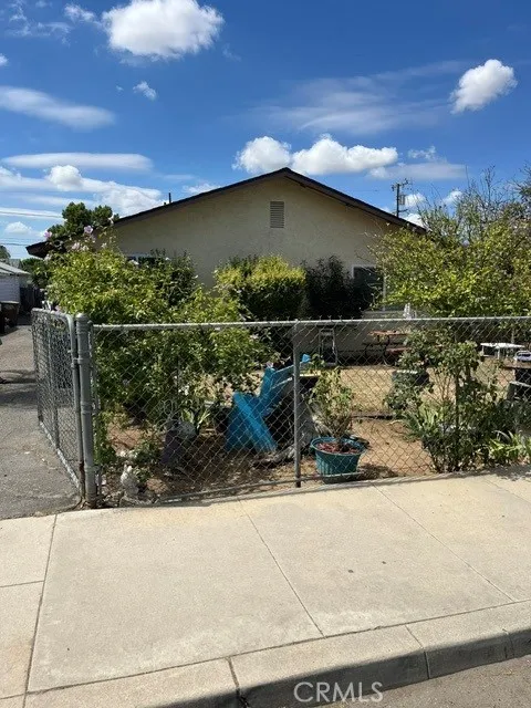 Bakersfield, CA 93306
