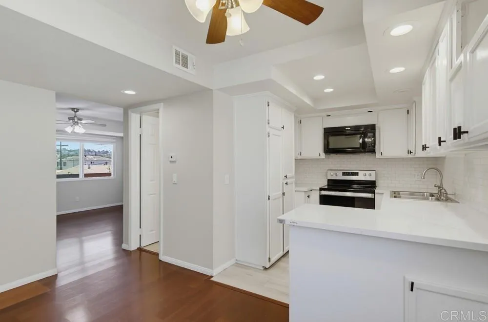 Photo #12: PTP2605822 Listing: Photo #12