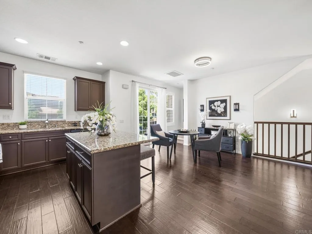 https://cdn.realtyfeed.com/cdn/127/306782632/5def1f7ee8fa2e6bfbd8b1bc254c8d4e.webp