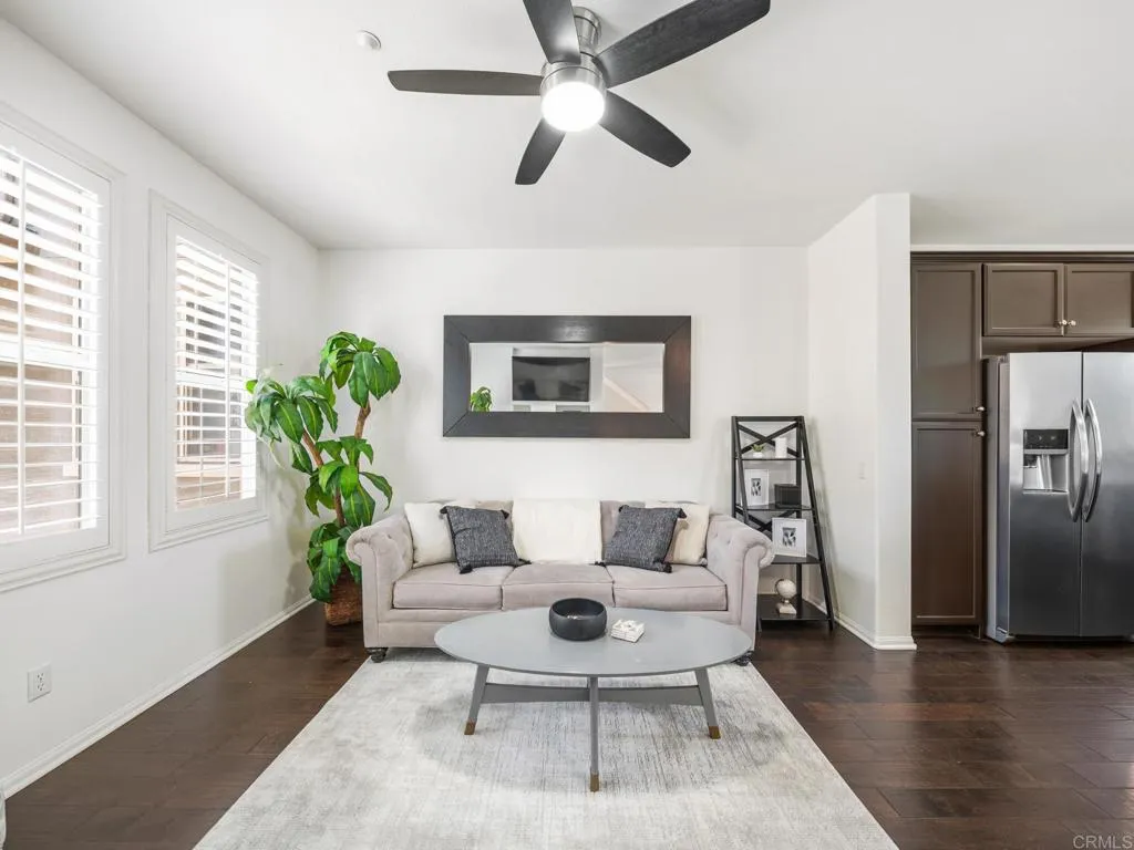 https://cdn.realtyfeed.com/cdn/127/306782632/632b0d35915d9585fdd84da938bd5255.webp