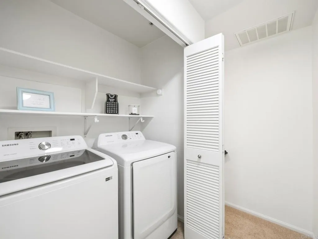 https://cdn.realtyfeed.com/cdn/127/306782632/a2b2262bc7ae882847e561851e076e42.webp