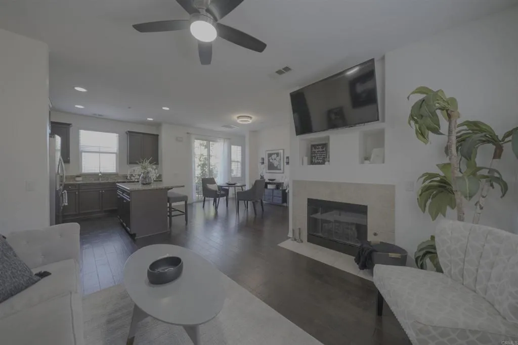 1824 Peach Ct. Unit 3, Chula Vista, CA 91913 - Photo 4 of 9, Chula Vista, CA