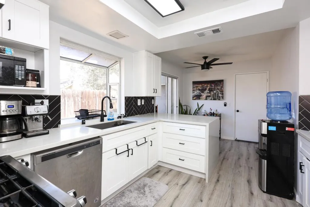 https://cdn.realtyfeed.com/cdn/127/306782659/25cc197adc3740b0560e7a65707ecf88.webp