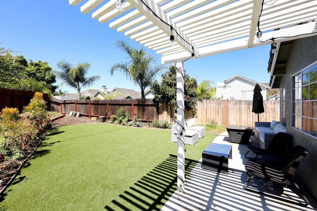 https://cdn.realtyfeed.com/cdn/127/306782659/a2e23bafa5ae839278d547fdeeee6a75.webp