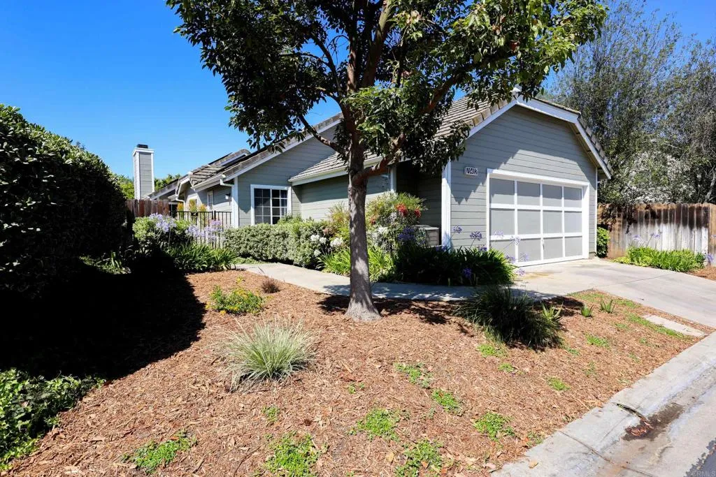 https://cdn.realtyfeed.com/cdn/127/306782659/d1d9c9c2665125cd0c159be29fdb6443.webp