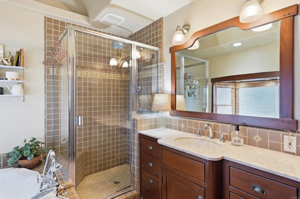 https://cdn.realtyfeed.com/cdn/127/306782766/3ffde60726cb669b91384049db8679d8.webp