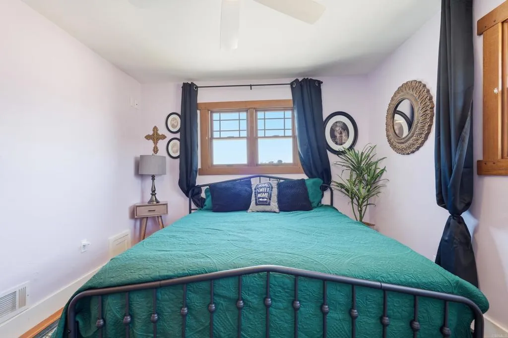 https://cdn.realtyfeed.com/cdn/127/306782766/6d5c15de6d264da2f41f5ca970262874.webp