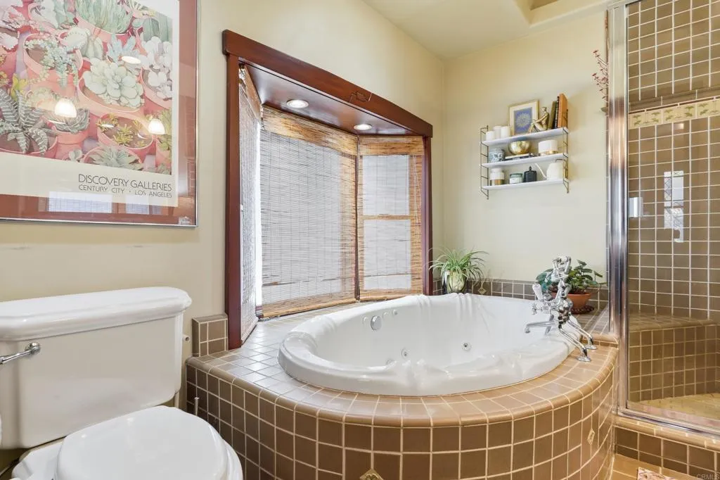 https://cdn.realtyfeed.com/cdn/127/306782766/dce8bc627cd52b3903771d05a7047c81.webp