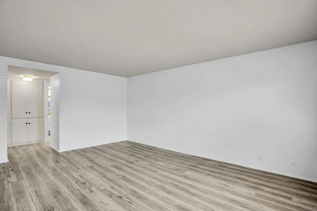 https://cdn.realtyfeed.com/cdn/127/306782787/49962fdde96195a6560935210287d8b5.webp