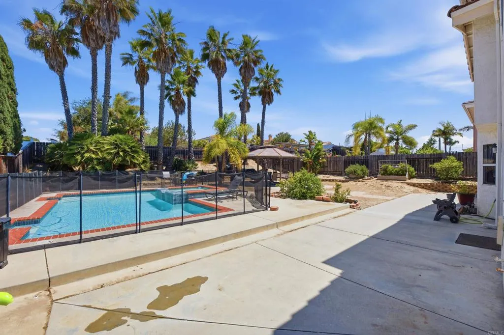 https://cdn.realtyfeed.com/cdn/127/306782900/2b1c75c03bf5d704abeb4068246a62ff.webp