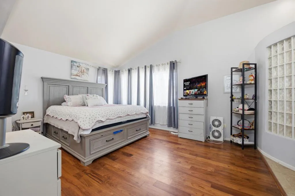 https://cdn.realtyfeed.com/cdn/127/306782900/3265f5ea8ee81f5a622a0fd45b039a63.webp