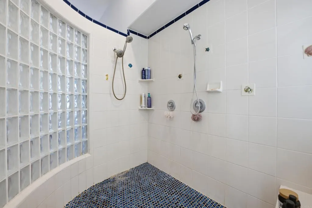 https://cdn.realtyfeed.com/cdn/127/306782900/6b156def59e8897b3b51a4c55a6b9cca.webp