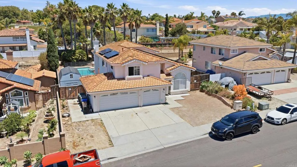 2077 Westwood Road, Vista, CA 92083 - Photo 2 of 37, Vista, CA