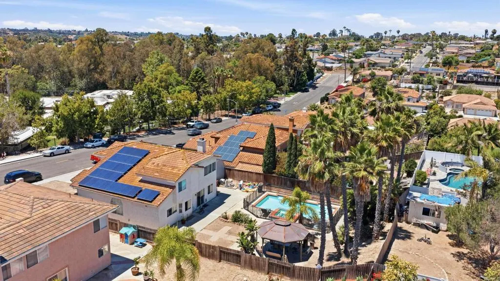 https://cdn.realtyfeed.com/cdn/127/306782900/e3bb328d8651d5a5e6e14a45573ec7ce.webp