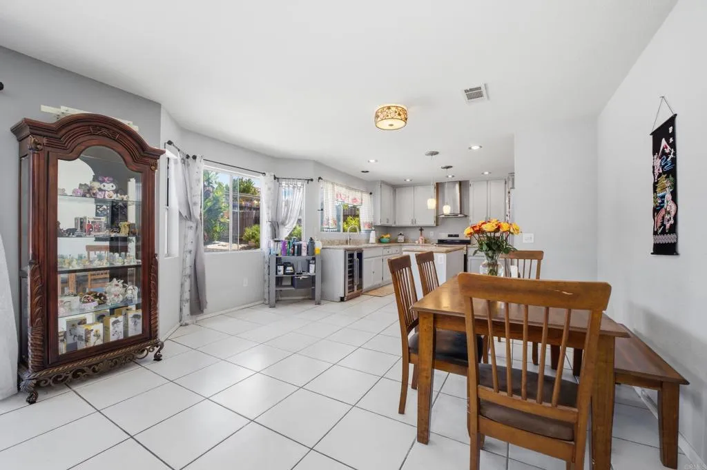 https://cdn.realtyfeed.com/cdn/127/306782900/ee105dddd7bd2d35d2b0538a252e3bdd.webp