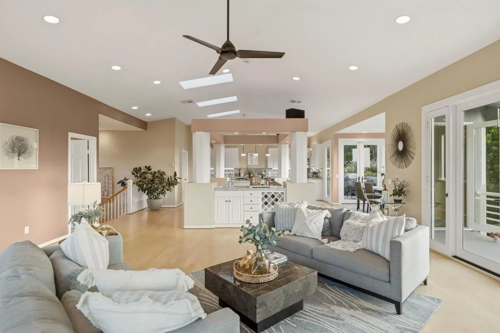 https://cdn.realtyfeed.com/cdn/127/306782946/6a61f0457038b29c665233f19e86e33e.webp