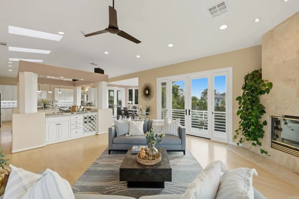 https://cdn.realtyfeed.com/cdn/127/306782946/d5e2b8889a228eb9fe15698a2e399921.webp