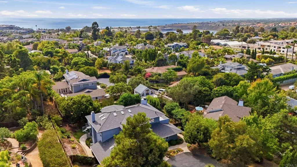https://cdn.realtyfeed.com/cdn/127/306782946/d7136df241a824093ec23395dc9a7cca.webp