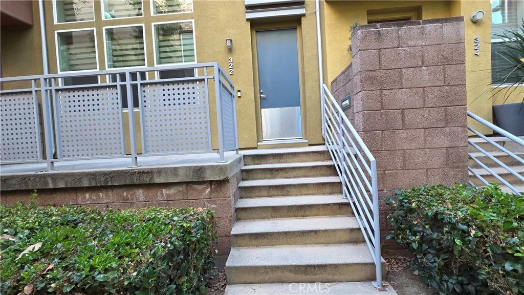 Santa Ana, CA 92705