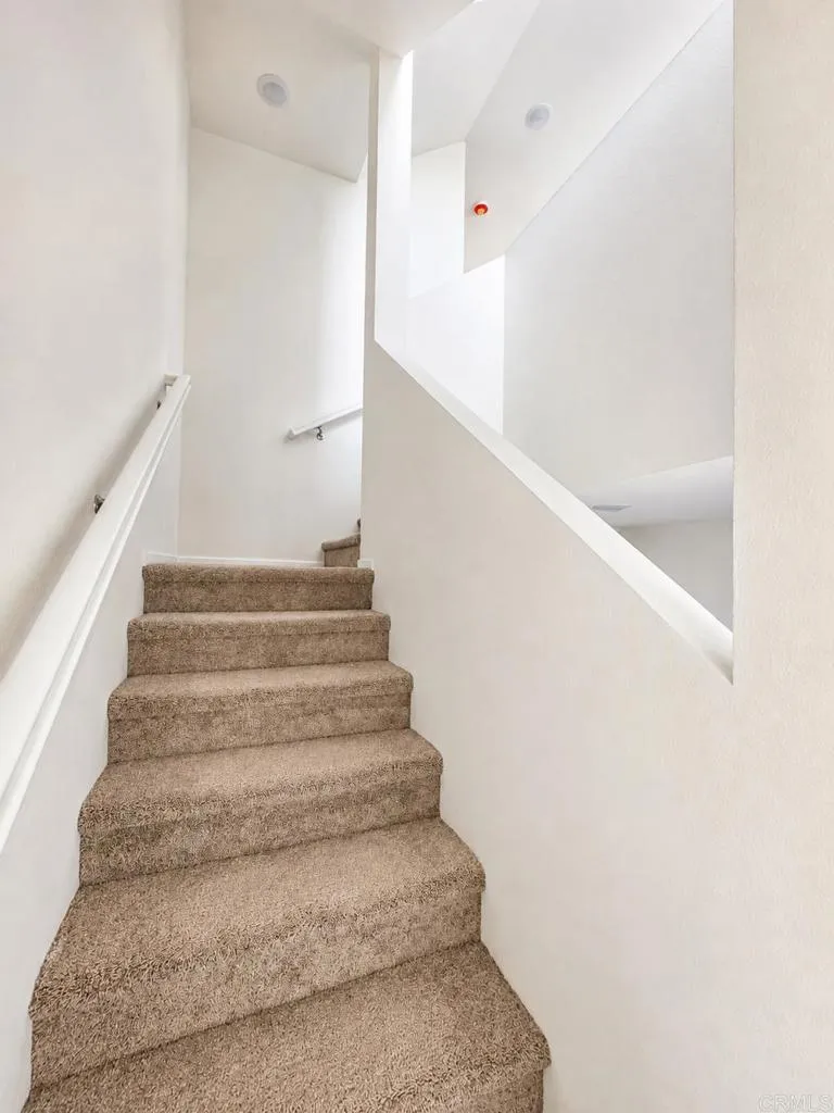 https://cdn.realtyfeed.com/cdn/127/306782991/79eec48a19c979c1acd0e3905e3148ab.webp