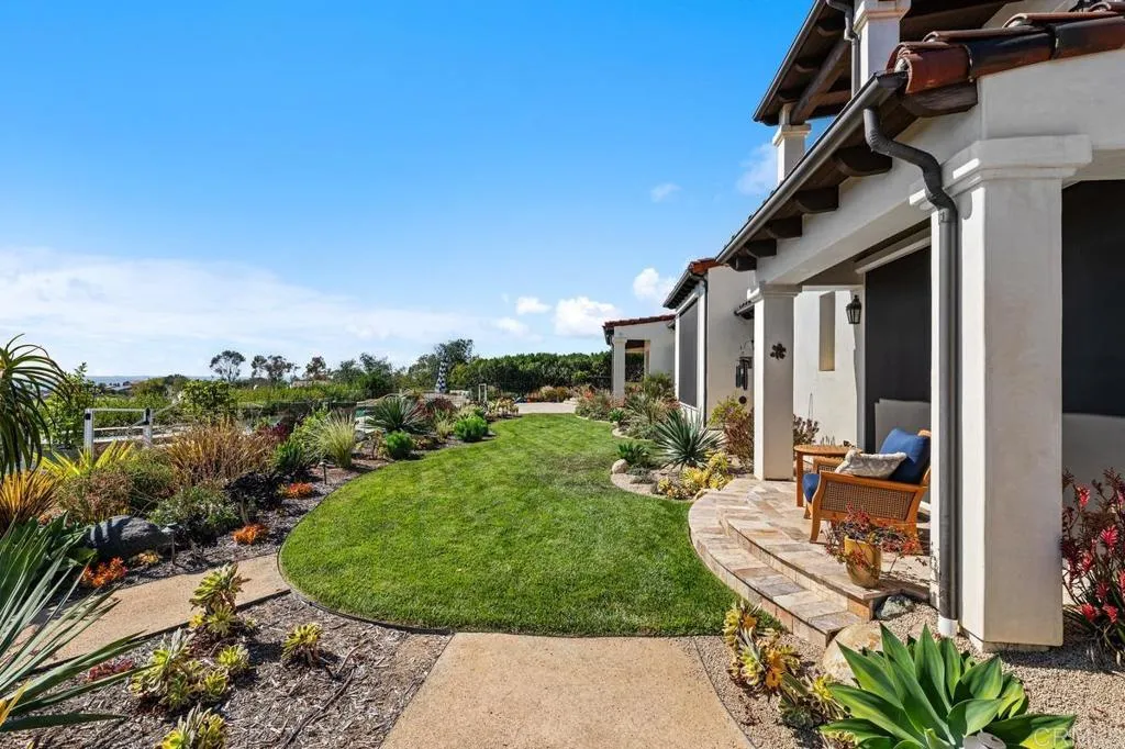 https://cdn.realtyfeed.com/cdn/127/306783021/dee49f8c24c8297c9db8ade16cc1ba82.webp