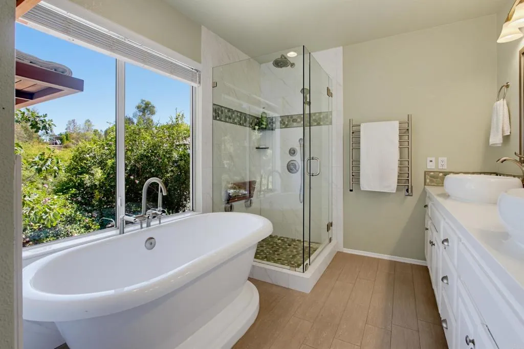 https://cdn.realtyfeed.com/cdn/127/306783050/10e3e3c90e8b1900953efe5e1f3ab583.webp
