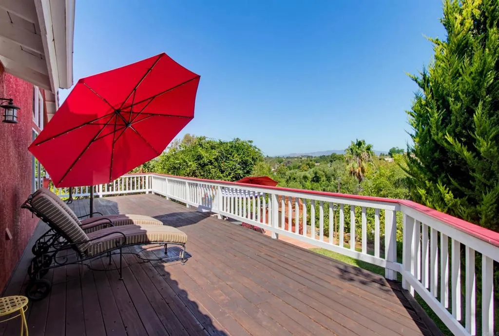 https://cdn.realtyfeed.com/cdn/127/306783050/2c892c87ac39f01d32700d1dcdd42e9d.webp